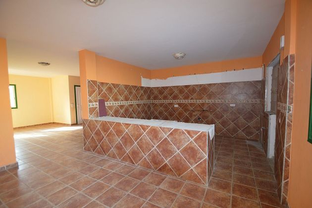 Foto 2 de Xalet en venda a calle Juan Fernandez de 3 habitacions amb piscina