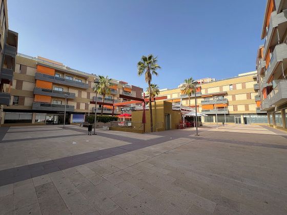 Foto 2 de Pis en venda a Alcalá de 3 habitacions amb terrassa i garatge
