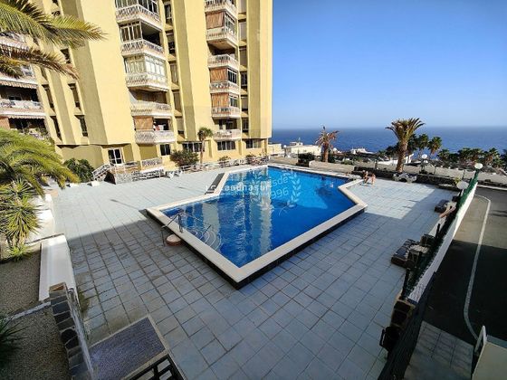 Foto 2 de Pis en venda a Tabaiba de 4 habitacions amb terrassa i piscina