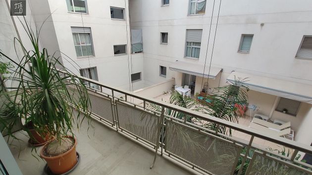 Foto 2 de Piso en alquiler en Centro - Santa Cruz de Tenerife de 1 habitación con terraza y muebles