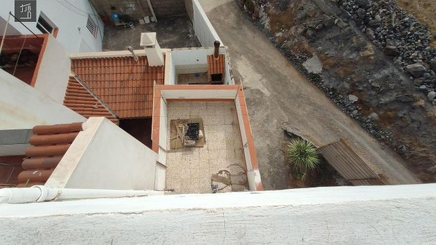 Foto 2 de Chalet en venta en Güímar de 4 habitaciones con terraza