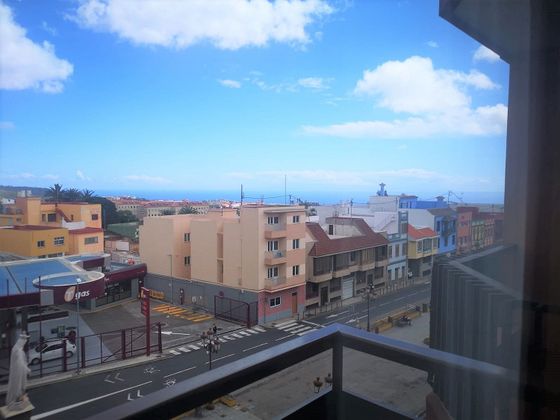 Foto 1 de Piso en venta en San Cristóbal de La Laguna - La Vega - San Lázaro de 4 habitaciones con terraza y balcón