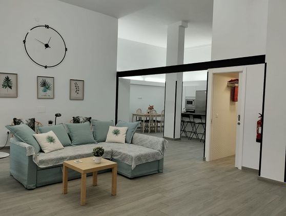 Foto 1 de Piso en alquiler en calle Castellon de la Plana de 1 habitación con muebles y aire acondicionado