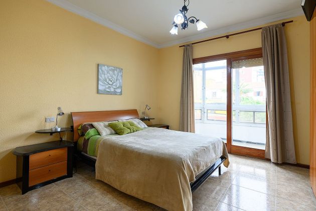 Foto 2 de Pis en venda a calle Concepción Arenal de 4 habitacions amb terrassa i ascensor
