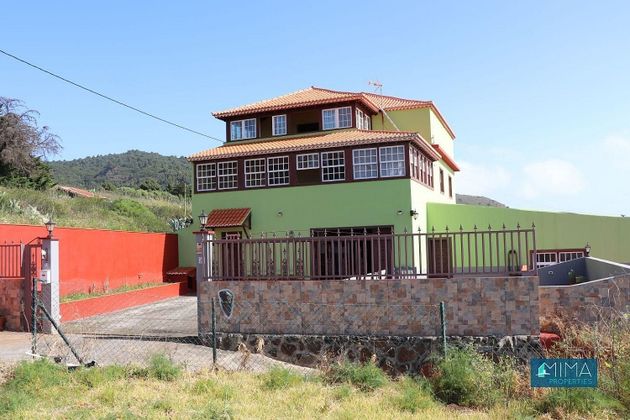 Foto 1 de Chalet en venta en Puntallana de 5 habitaciones con terraza y piscina
