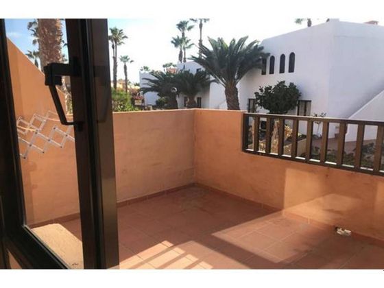 Foto 1 de Pis en venda a La Oliva pueblo de 1 habitació amb terrassa i piscina