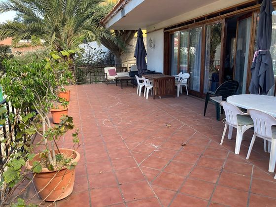 Foto 1 de Chalet en venta en Casco Urbano de 5 habitaciones con terraza y jardín