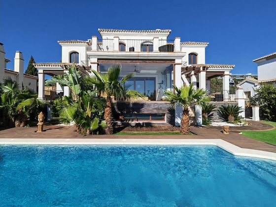 Foto 2 de Xalet en venda a Manilva de 6 habitacions amb terrassa i piscina