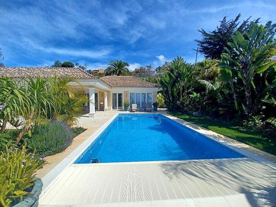 Foto 2 de Xalet en venda a Santa Úrsula de 3 habitacions amb terrassa i piscina