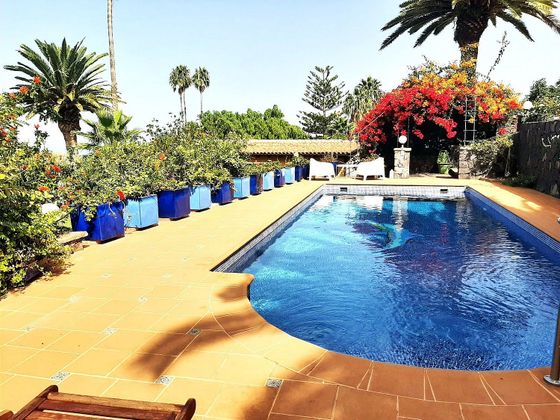 Foto 1 de Chalet en venta en Sauzal (El) de 4 habitaciones con terraza y piscina