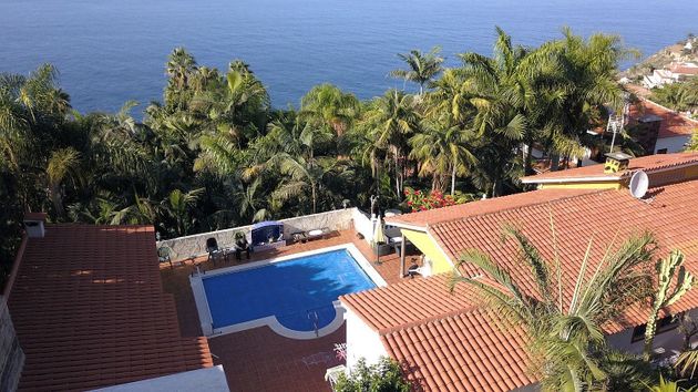 Foto 2 de Xalet en venda a calle Venezuela de 6 habitacions amb terrassa i piscina