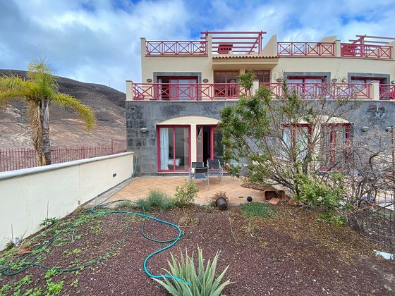 Foto 1 de Casa en venta en calle La Mancha de 2 habitaciones con terraza y piscina