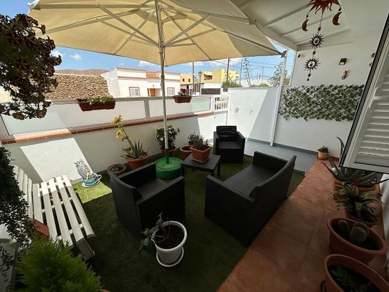 Foto 2 de Casa adossada en venda a Antigua pueblo de 2 habitacions amb terrassa i aire acondicionat