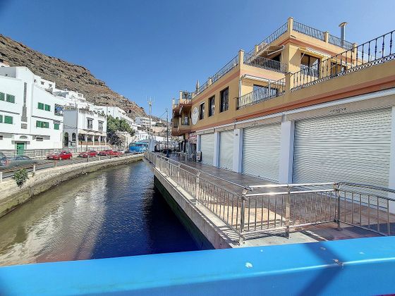 Foto 2 de Local en venda a calle Rivera del Carmen amb terrassa i aire acondicionat