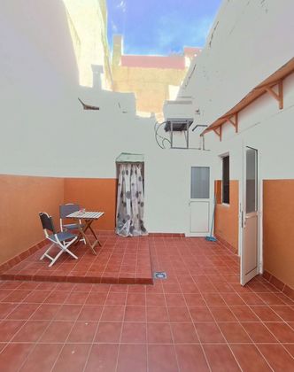 Foto 1 de Pis en venda a Santa Catalina - Canteras de 3 habitacions amb terrassa i balcó