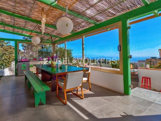 Foto 1 de Venta de casa en Granadilla de Abona ciudad de 10 habitaciones con terraza y garaje