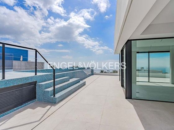 Foto 2 de Casa en venda a Playa de San Juan de 3 habitacions amb terrassa i piscina