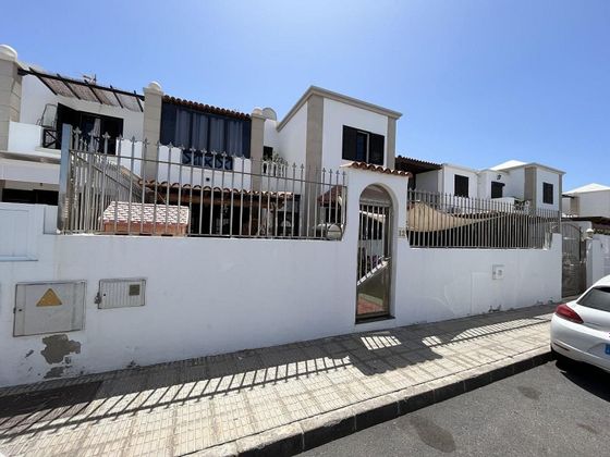 Foto 2 de Xalet en venda a Playa Honda de 4 habitacions amb terrassa