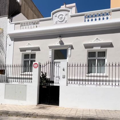 Foto 1 de Casa en venda a Salamanca - Uruguay - Las Mimosas de 3 habitacions amb terrassa i jardí