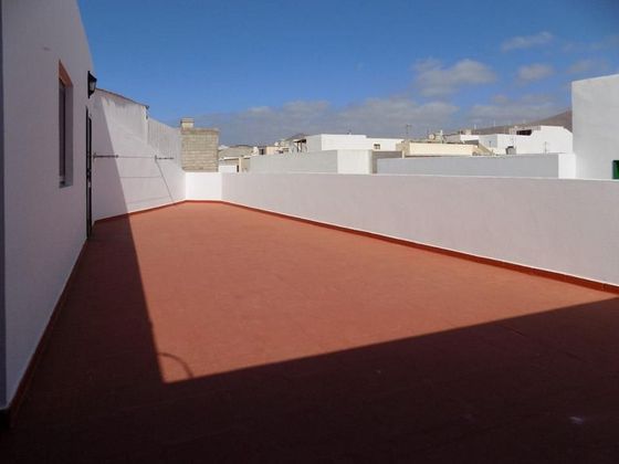Foto 1 de Venta de piso en Argana Alta - Maneje de 2 habitaciones con terraza