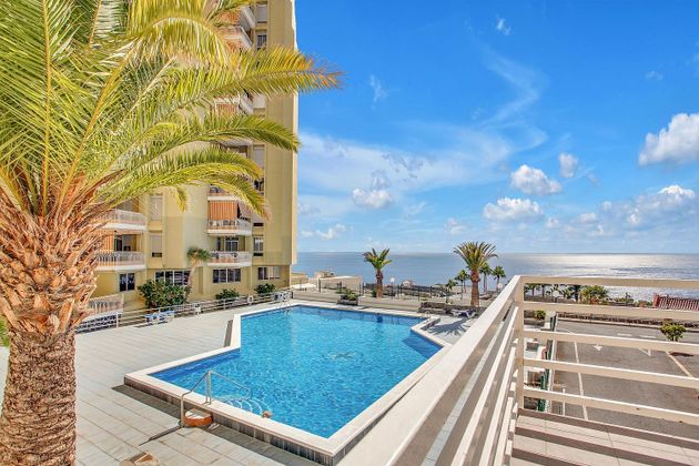 Foto 1 de Pis en venda a calle España de 3 habitacions amb terrassa i piscina