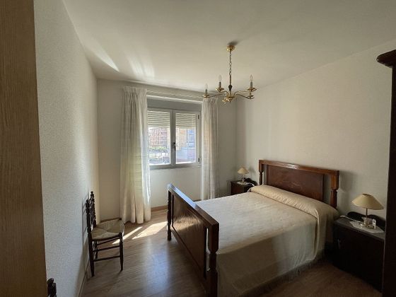 Foto 1 de Venta de piso en Astorga de 3 habitaciones con calefacción