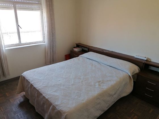 Foto 1 de Venta de piso en calle Plinio El Joven de 4 habitaciones con calefacción