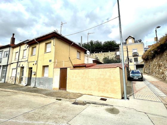 Foto 1 de Casa en venda a Astorga de 3 habitacions i 90 m²