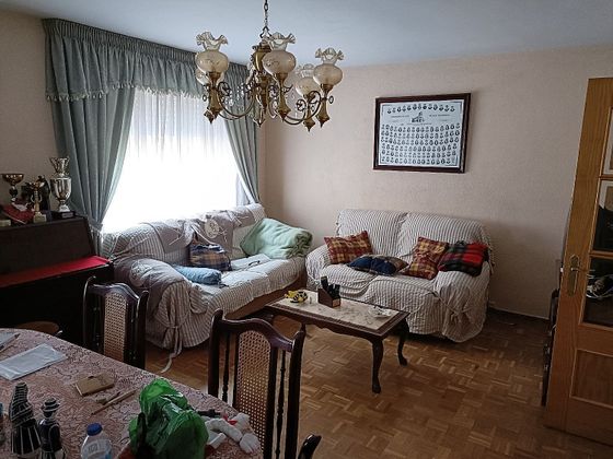 Foto 2 de Pis en venda a Astorga de 4 habitacions amb calefacció