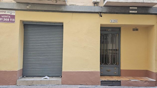 Foto 1 de Local en venda a calle De Las Armas amb aire acondicionat
