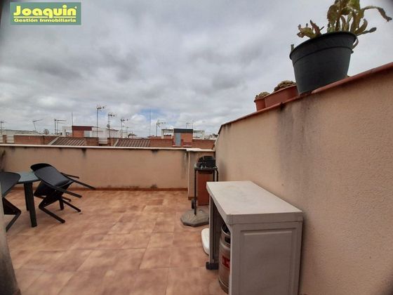 Foto 2 de Dúplex en venda a Huerta de la Reina - Trassierra de 2 habitacions amb terrassa i calefacció