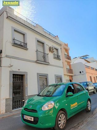 Foto 1 de Venta de casa en Huerta de la Reina - Trassierra de 5 habitaciones con terraza y balcón