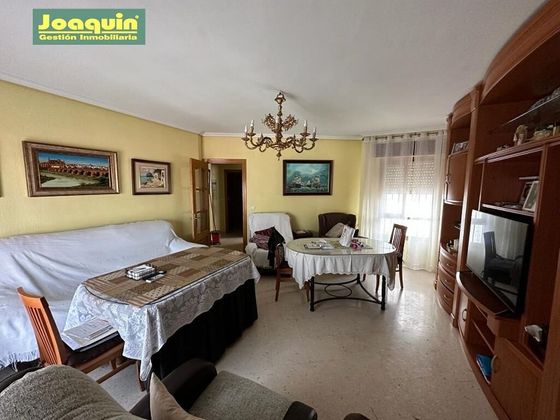 Foto 1 de Pis en venda a Sta. Marina - San Andrés - San Pablo - San Lorenzo de 3 habitacions amb balcó i aire acondicionat