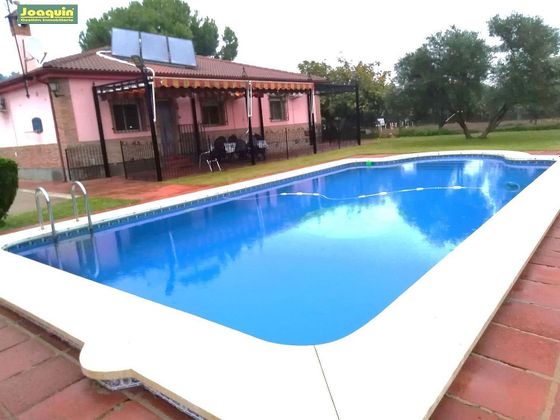 Foto 1 de Venta de casa rural en Villarrubia de 4 habitaciones con piscina y aire acondicionado