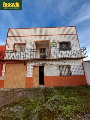 Foto 2 de Venta de chalet en Villarrubia de 4 habitaciones con terraza y balcón