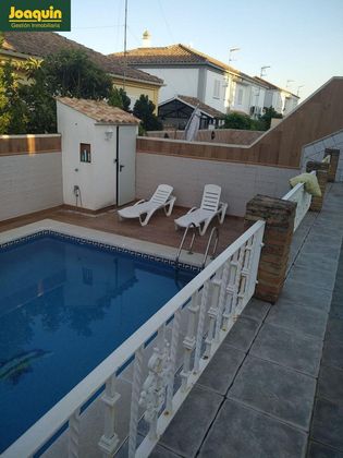 Foto 2 de Xalet en lloguer a Cerro Muriano de 4 habitacions amb piscina i aire acondicionat