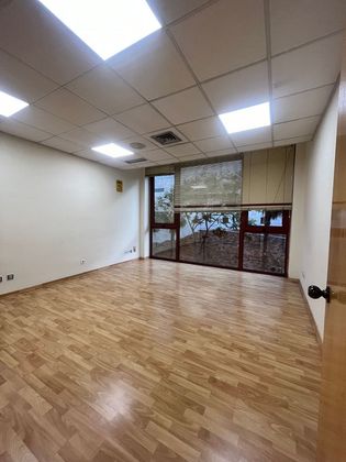Foto 1 de Oficina en alquiler en Arenales - Lugo - Avenida Marítima de 85 m²