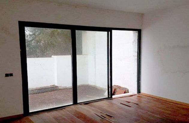 Foto 2 de Pis en venda a calle Cedros de 3 habitacions i 214 m²