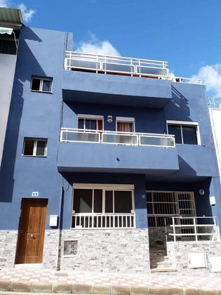 Foto 2 de Edificio en venta en Arguineguín de 327 m²