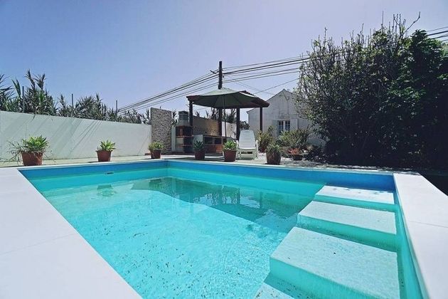 Foto 1 de Casa rural en venda a Moya de 3 habitacions amb terrassa i piscina
