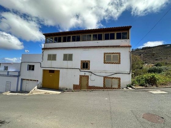 Foto 1 de Casa en venta en Los Castillos-Los Portales-Visvique de 3 habitaciones con terraza y garaje