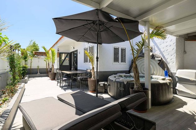 Foto 1 de Casa en venta en Playa del Inglés de 2 habitaciones con terraza y piscina