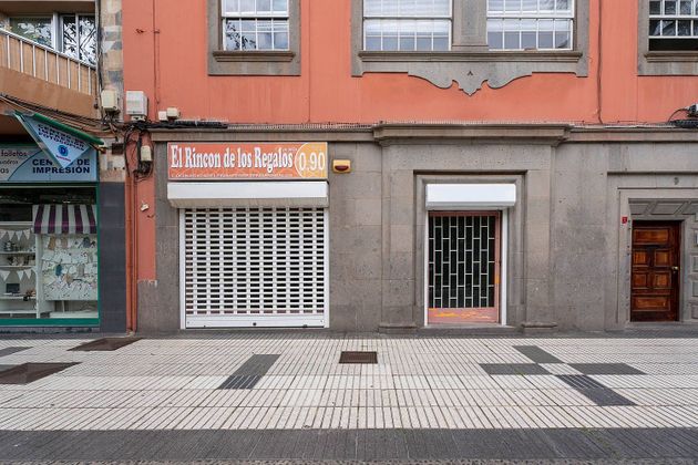 Foto 1 de Local en alquiler en Arenales - Lugo - Avenida Marítima de 355 m²