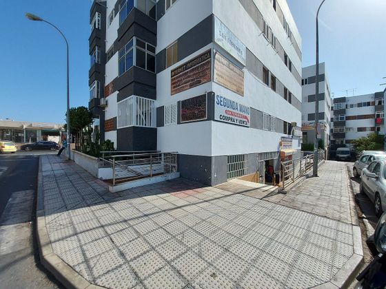 Foto 1 de Local en venda a plaza Del Hierro de 114 m²