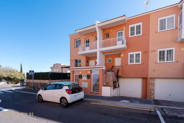 Foto 1 de Casa en venda a San Isidro de 3 habitacions amb terrassa i garatge