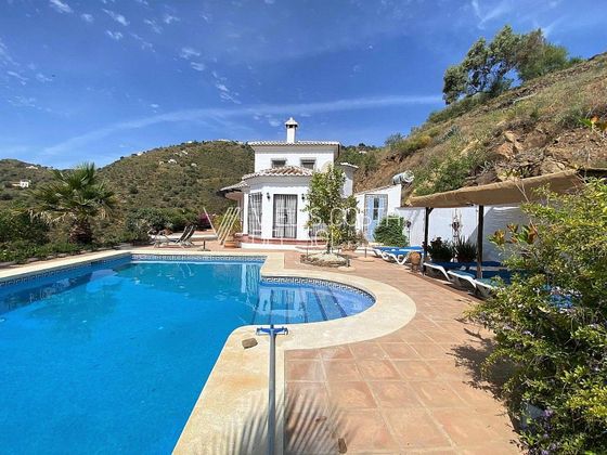 Foto 1 de Casa en venta en Arenas de 3 habitaciones con terraza y piscina