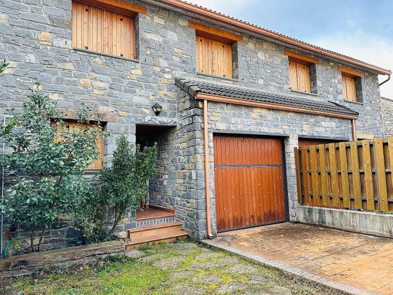 Foto 1 de Casa en venda a Broto de 4 habitacions amb terrassa i garatge
