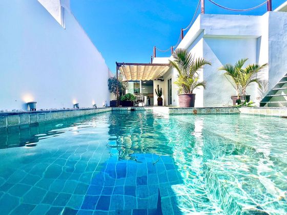 Foto 1 de Casa en venda a avenida De Gran Canaria de 3 habitacions amb terrassa i piscina