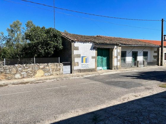 Foto 1 de Casa rural en venda a Muga de Sayago de 3 habitacions amb garatge i jardí