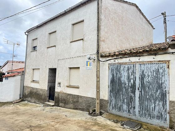 Foto 1 de Casa en venda a Moraleja de Sayago de 1 habitació amb garatge